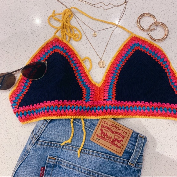 H&M Tops - Multi-colour /Crotchet Halter Crop Top / Size M/L